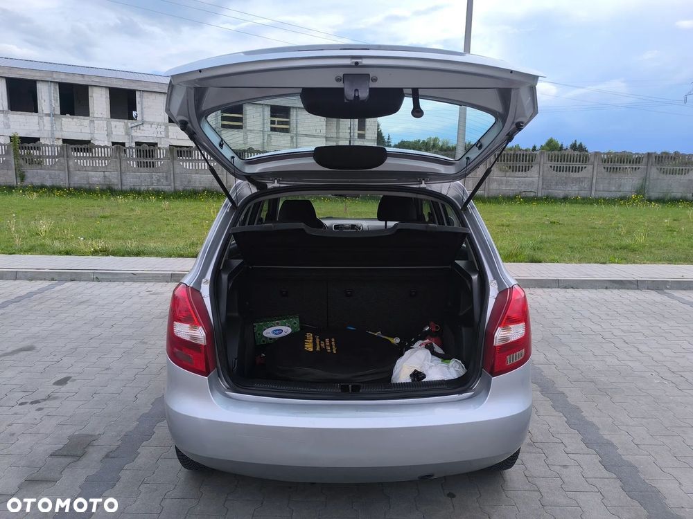 Skoda Fabia 1.2 HTP Classic - 9