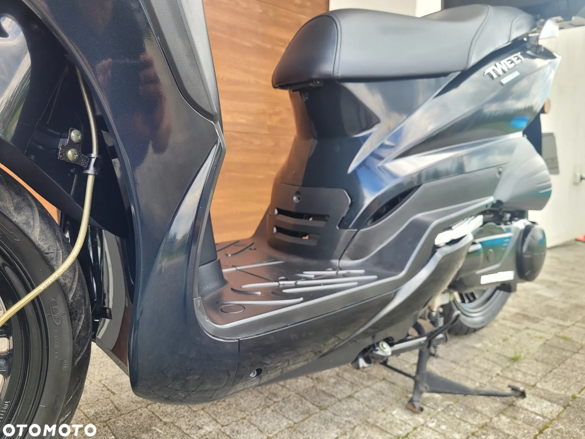 Peugeot Tweet - 6
