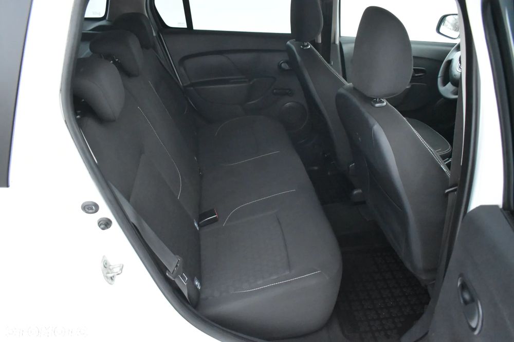 Dacia Logan 1.2 16V Laureate - 15