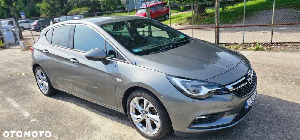 Opel Astra 1.6 T Dynamic S&S - 4