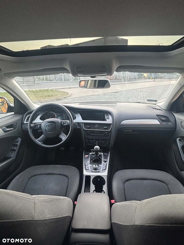 Audi A4 Limousine - 6