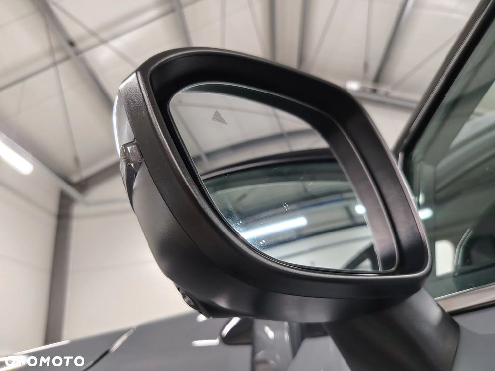 Nissan Qashqai 1.3 DIG-T MHEV Xtronic N-Connecta - 38
