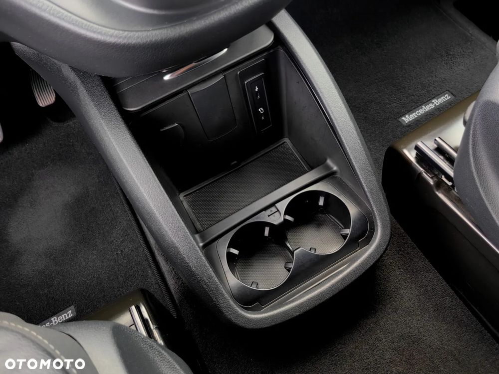 Mercedes-Benz Klasa V 300 d 4-Matic Avantgarde 9G-Tronic (ekstra d³) - 19