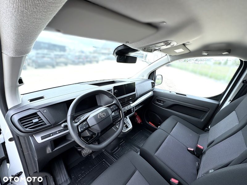 Toyota Proace Long - 8