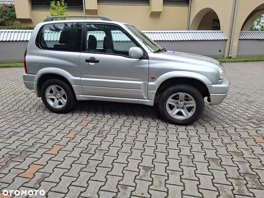 Suzuki Grand Vitara 1.6 Comfort Limited - 16