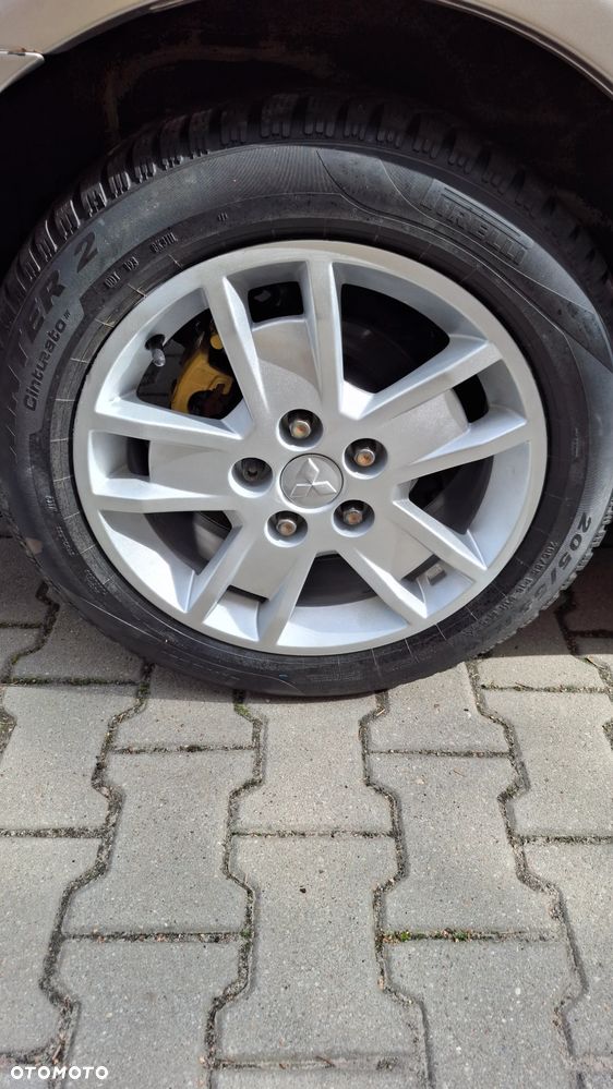 Mitsubishi Lancer 1.8 Invite - 25