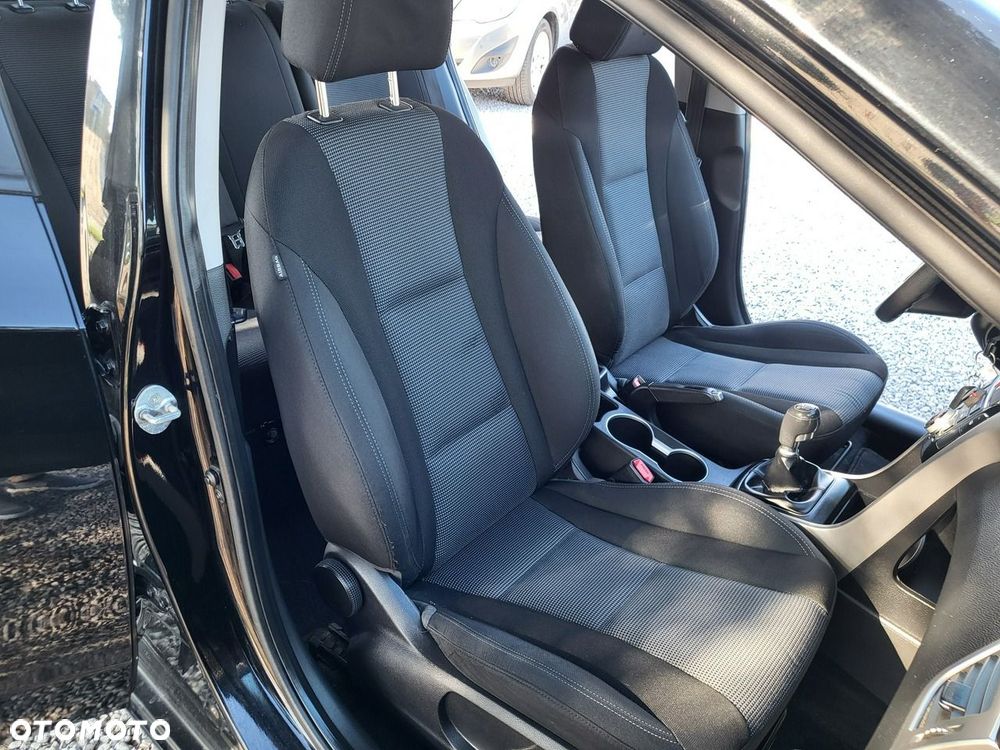 Hyundai i30 - 23