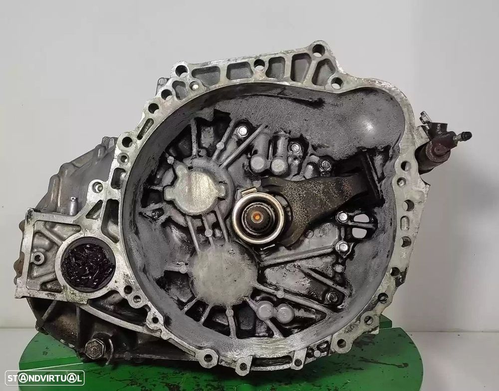 CAIXA VELOCIDADES TOYOTA AVENSIS 2005 -A5801431 - 2