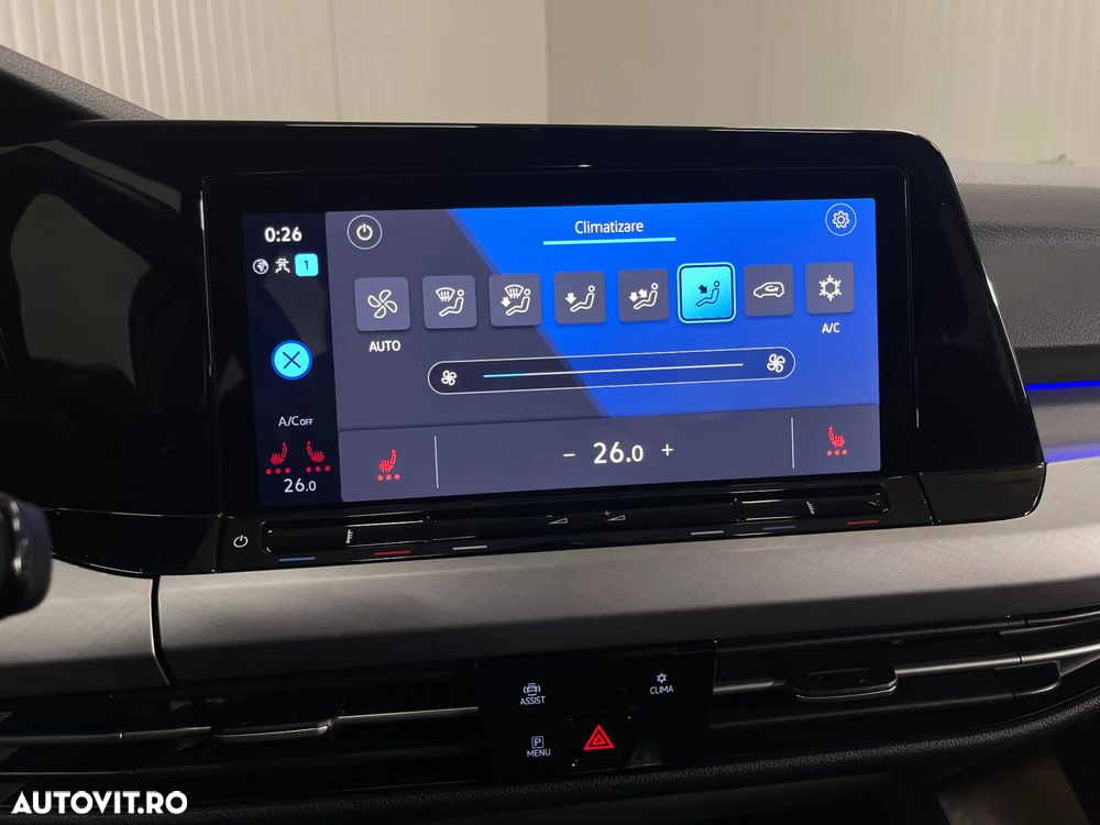 Volkswagen Golf 1.5 eTSI MHEV 150CP DSG Life - 20