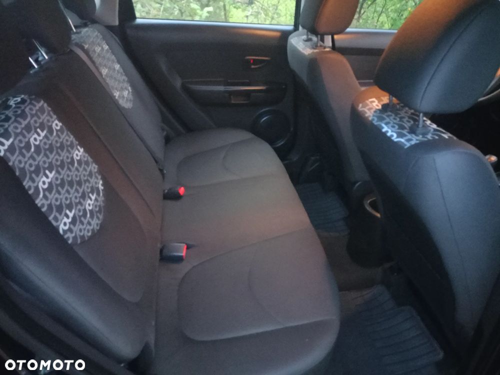 Kia Soul 1.6 L - 11