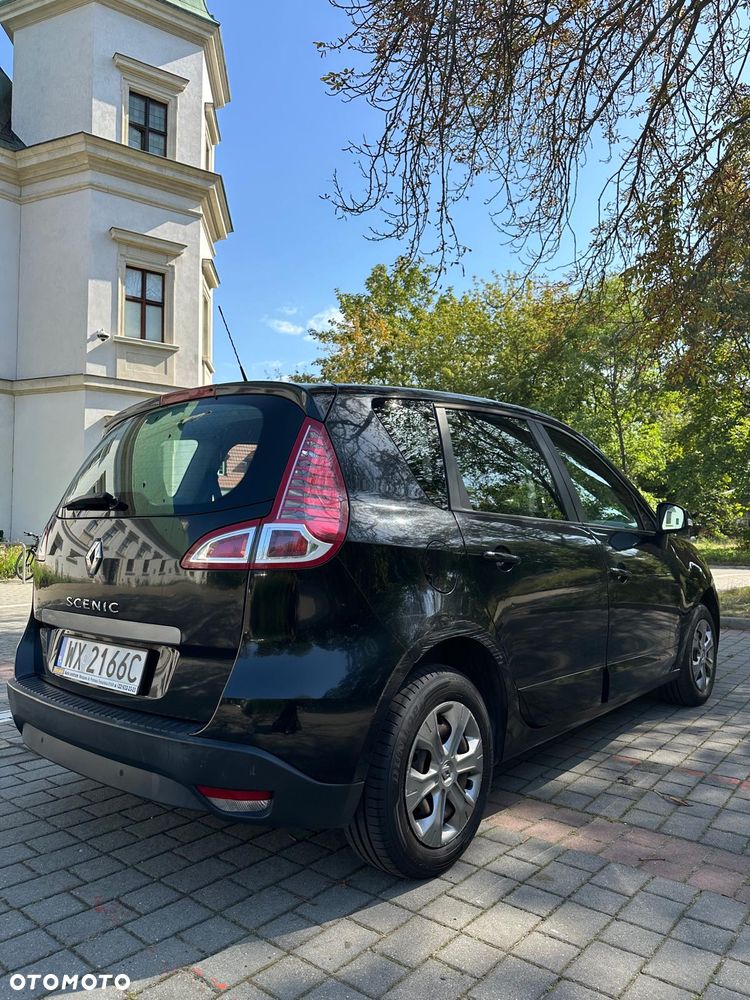 Renault Scenic 1.6 16V Authentique - 10