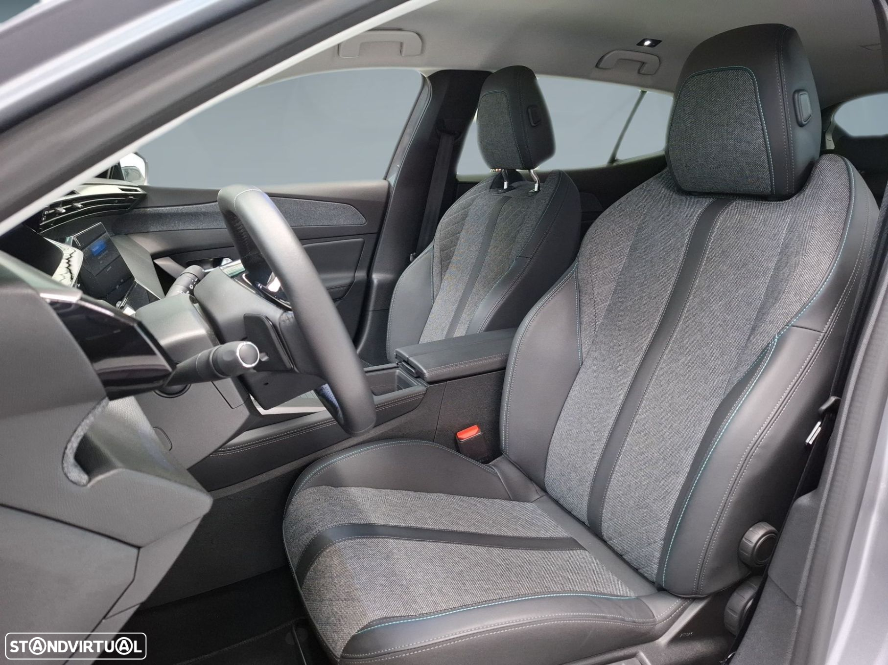 Peugeot 408 1.6 Hybrid Allure e-EAT8 - 9