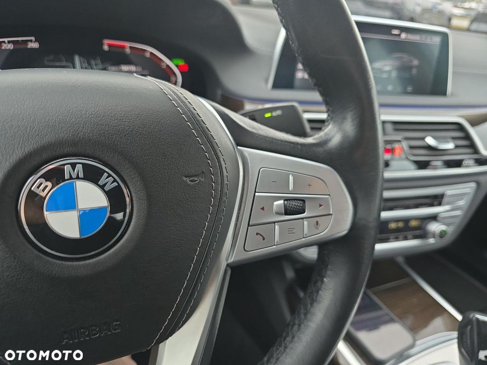 BMW Seria 7 730d - 13