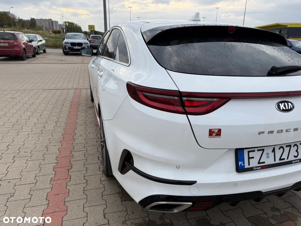Kia ProCeed 1.6 T-GDI GT DCT - 8