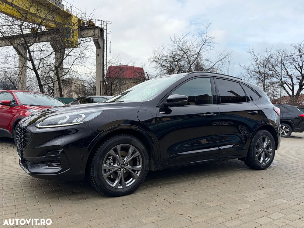 Ford Kuga 2.5 Duratec PHEV ST-LINE - 14