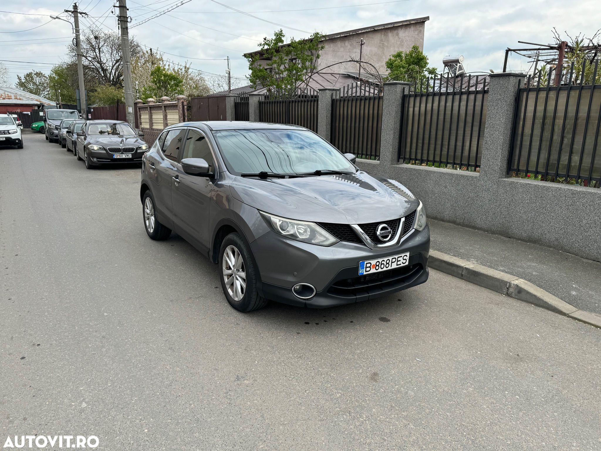 Nissan Qashqai - 1