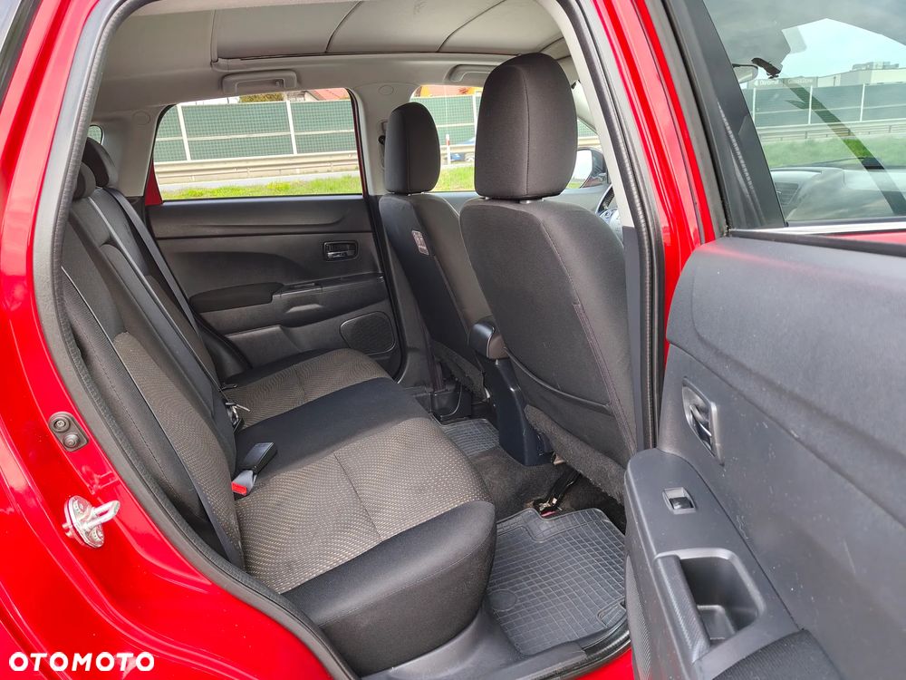 Mitsubishi ASX 1.6 Intense - 38