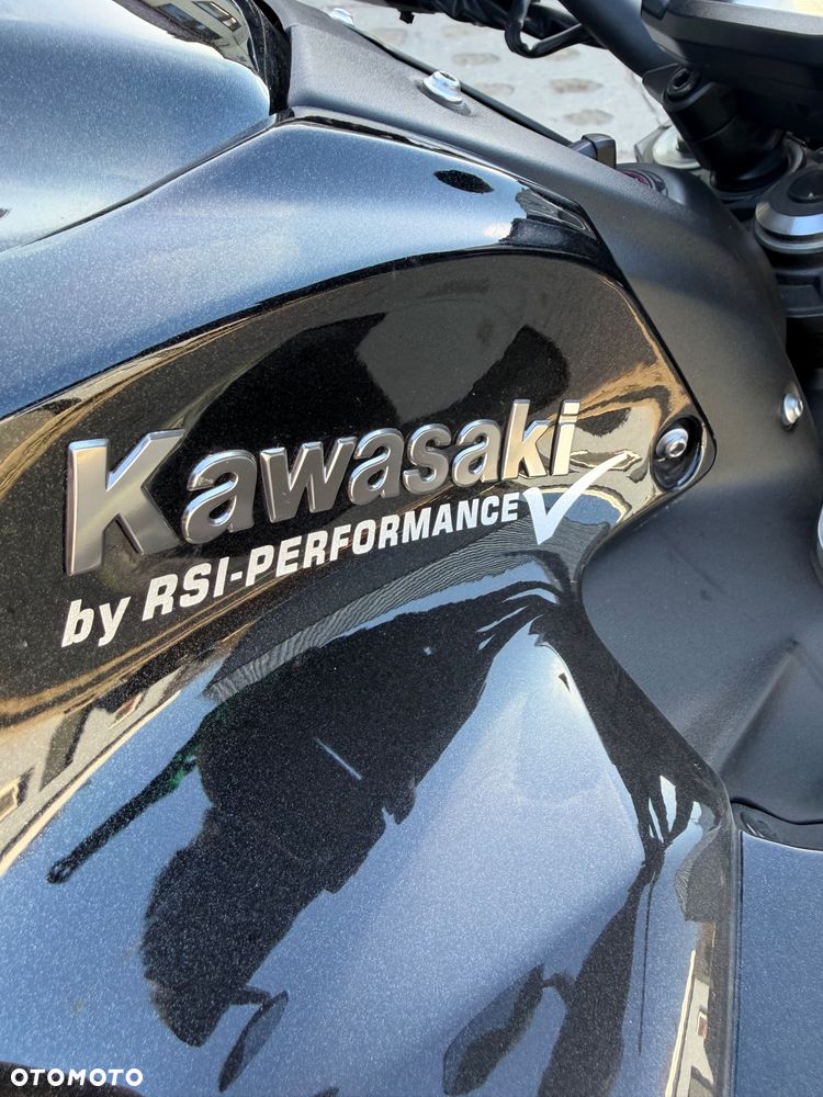 Kawasaki Z 900 - 11