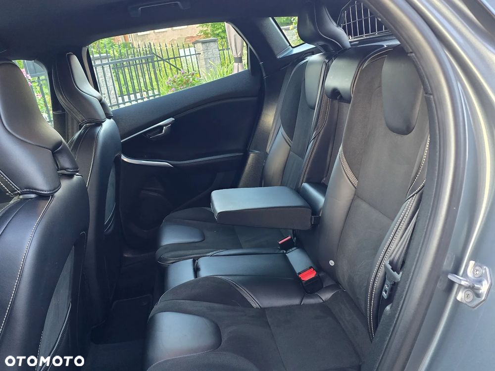 Volvo V40 D2 RDesign - 23