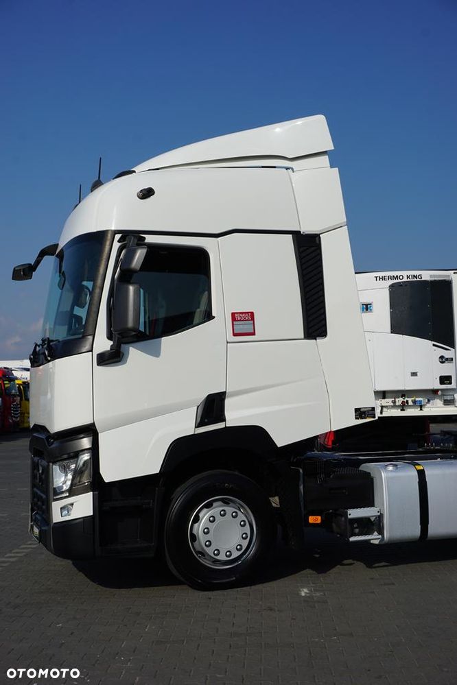 Renault T 460 / ACC / EURO 6 / SLEEPER CAB / RETARDER - 23