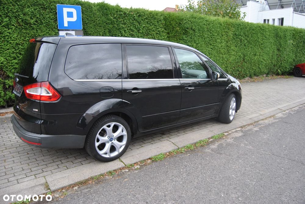 Ford Galaxy 2.0 TDCi DPF Ambiente - 16