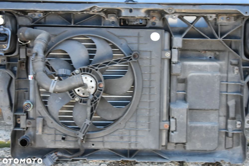 PAS PRZEDNI VOLKSWAGEN GOLF 4 1.4 16V - 7