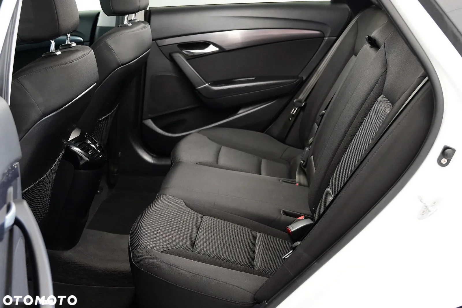 Hyundai i40 Kombi blue 1.6 Trend - 20
