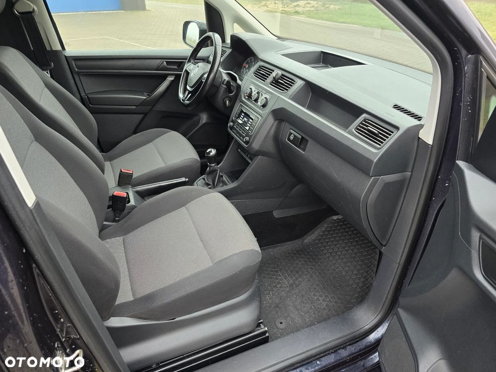 Volkswagen Caddy - 11