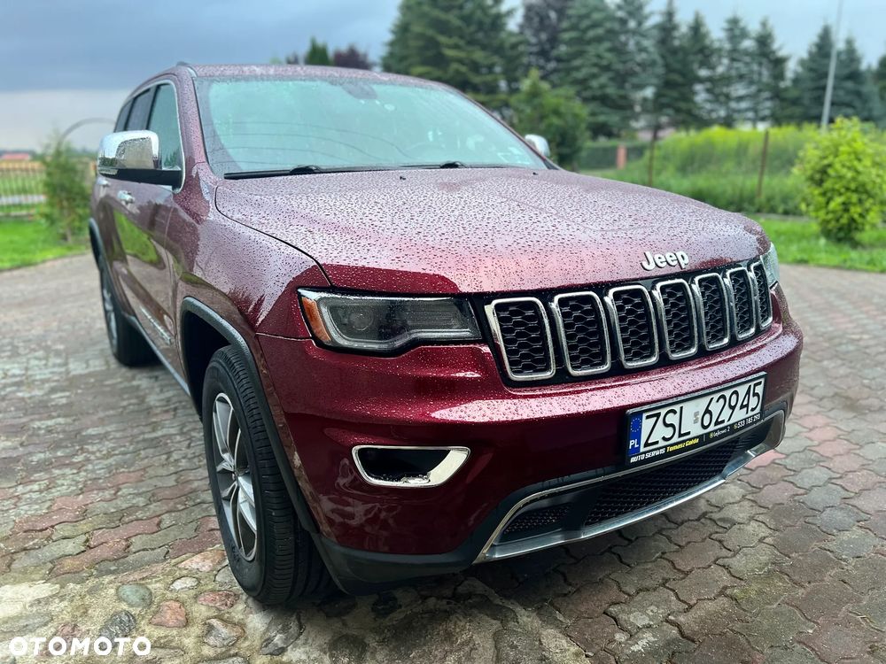 Jeep Grand Cherokee - 1