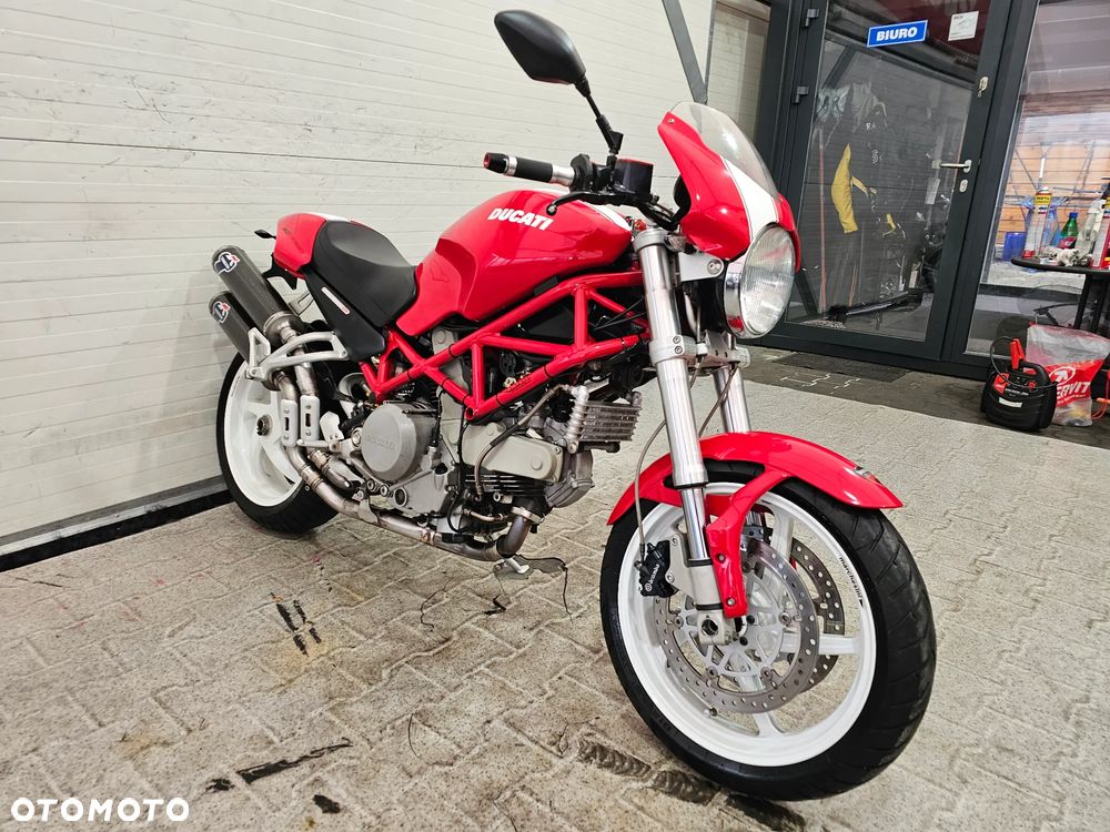 Ducati Monster - 5