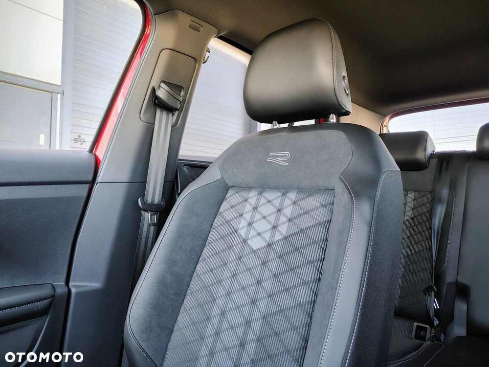 Volkswagen T-Cross 1.0 TSI R-Line Plus DSG - 14