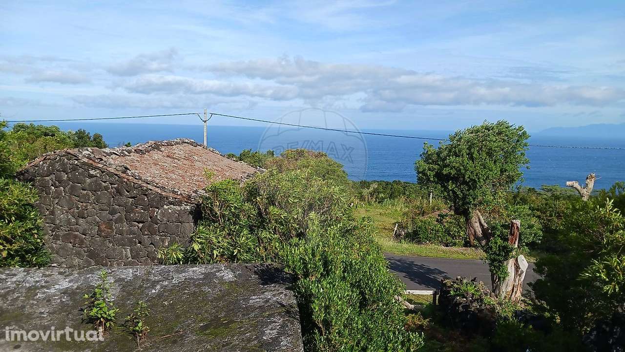 Moradia T1 para venda - Grande imagem: 2/5