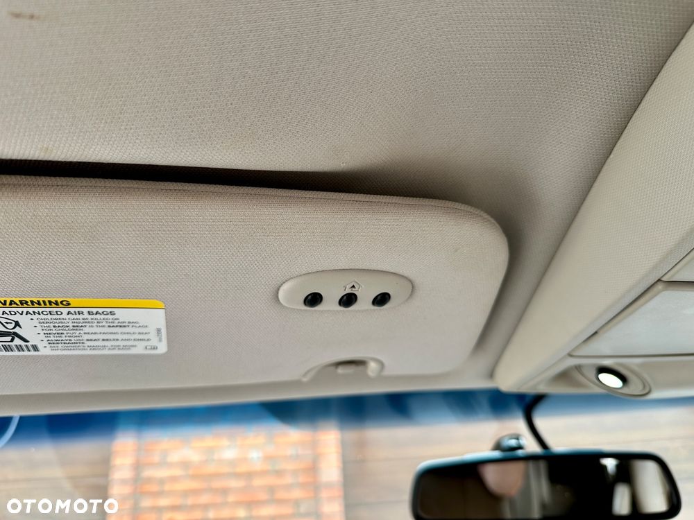 Chrysler Town & Country 3.6 Touring - 25