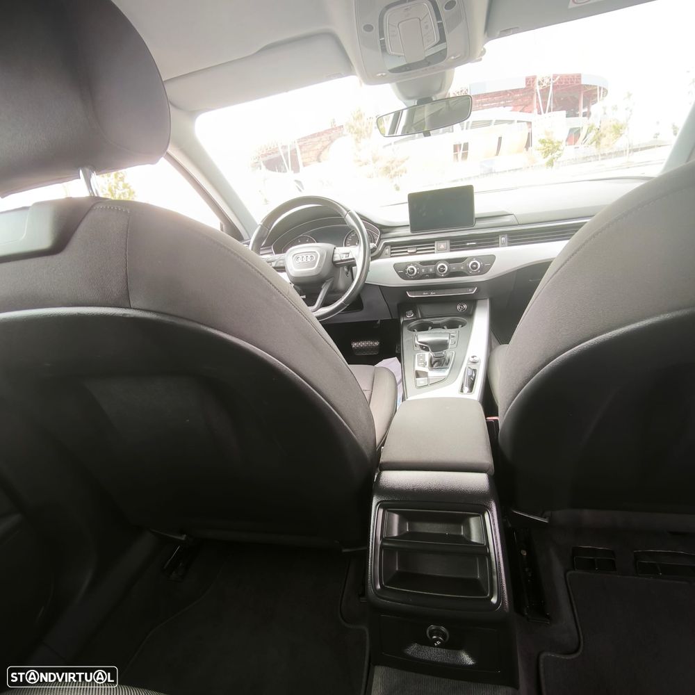 Audi A4 Avant 2.0 TDI S tronic - 8