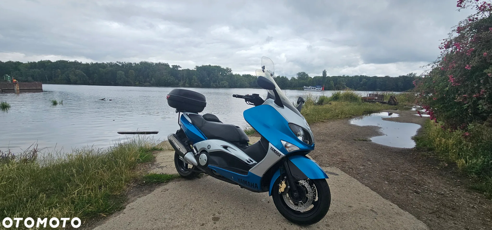 Yamaha Tmax - 6