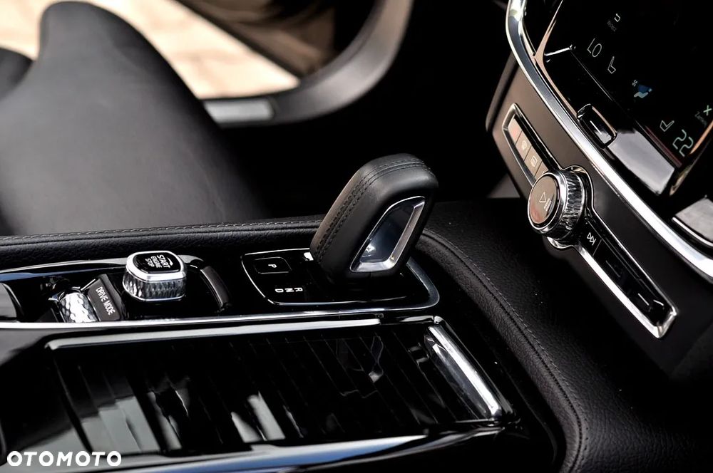 Volvo V90 T6 Recharge AWD Geartronic Inscription - 34