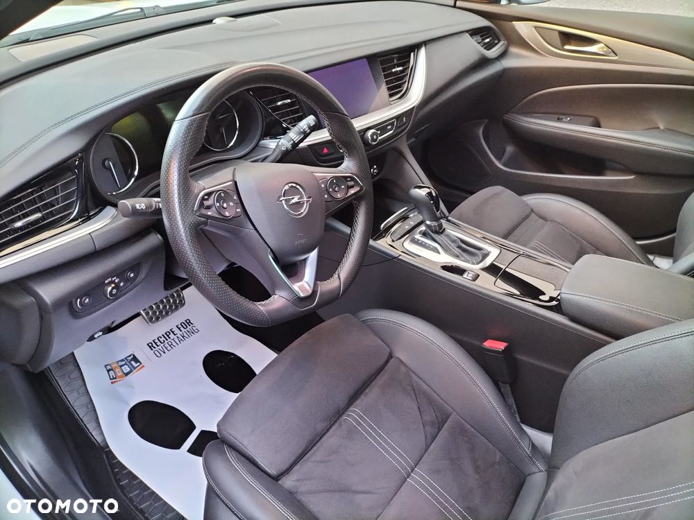 Opel Insignia 2.0 CDTI Ultimate S&S - 2