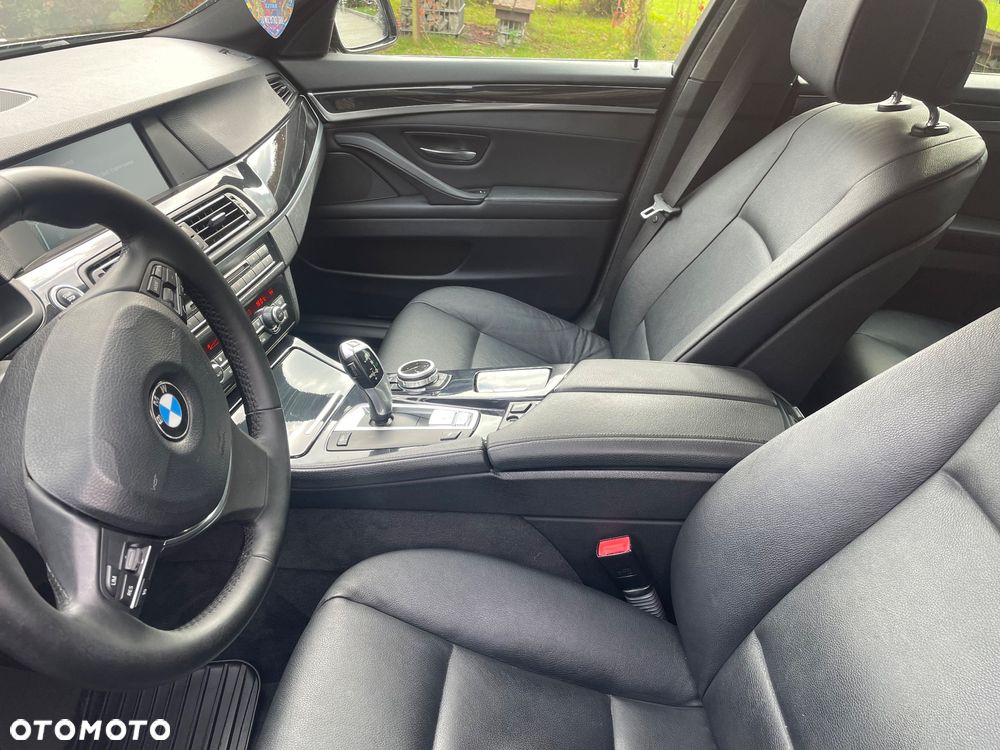 BMW Seria 5 - 21