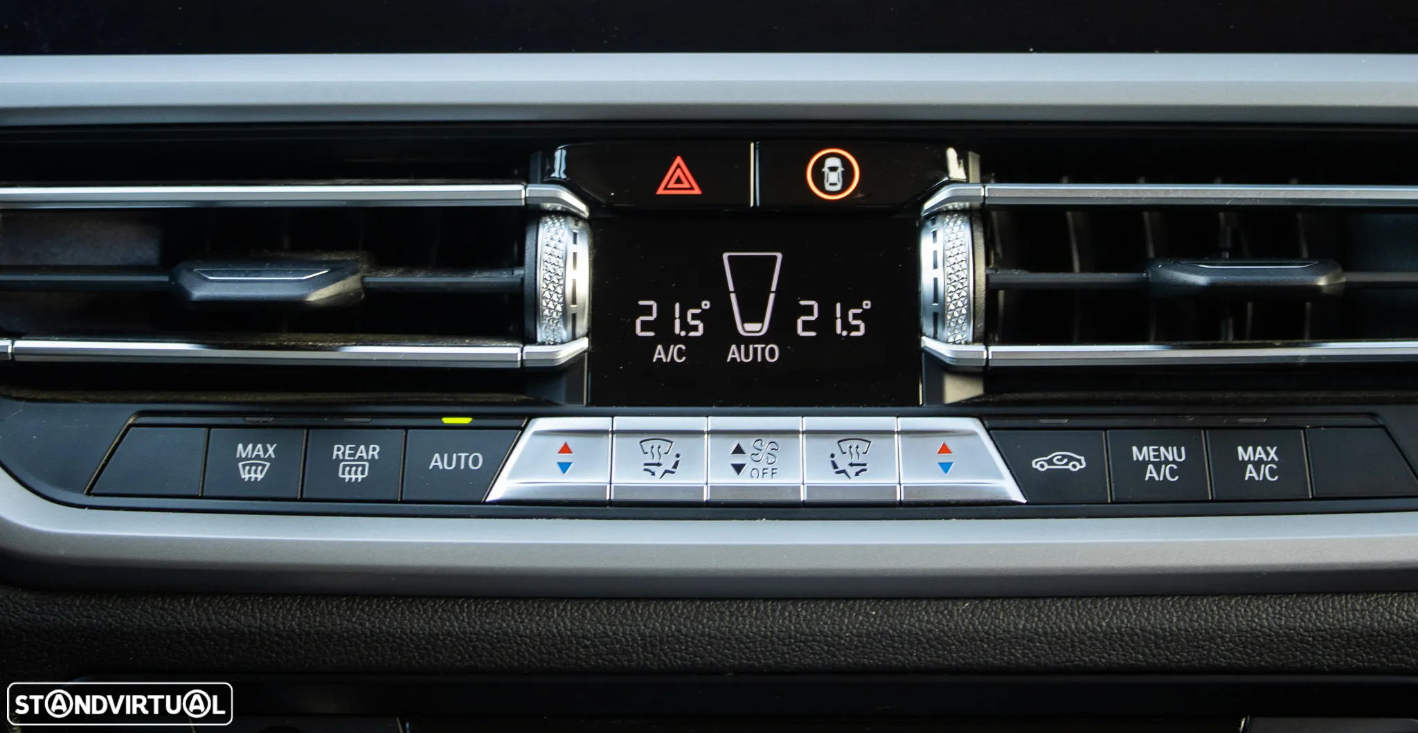 BMW 318 d Touring Line Sport Auto - 23