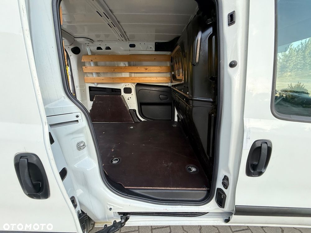 Opel COMBO 1.3 - 20