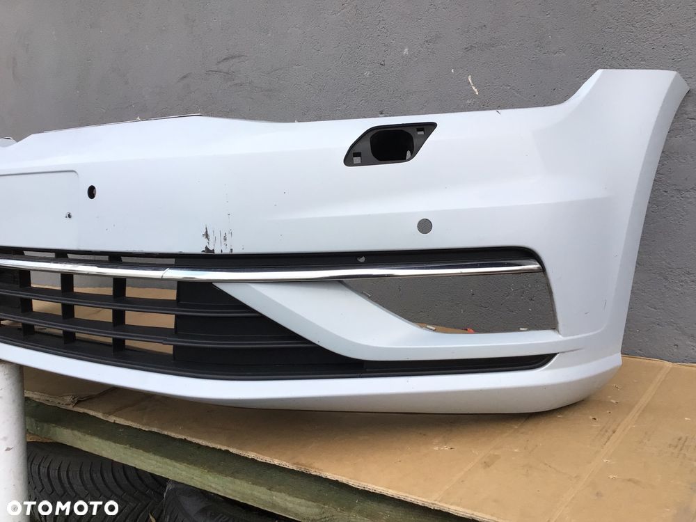 Zderzak przedni VW Golf Vll 7 Lift - 4