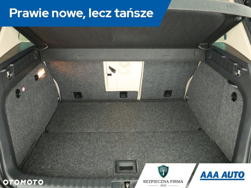 Volkswagen Tiguan - 12