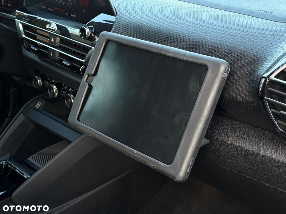 Citroën C4 PureTech 130 Stop&Start EAT8 FEEL PACK - 29