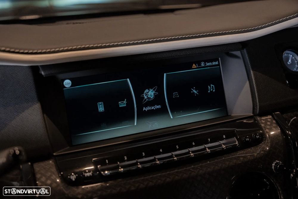 Rolls Royce Cullinan Black Badge - 20