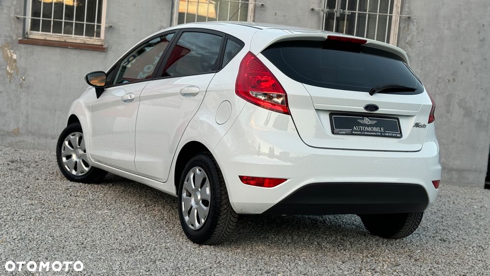 Ford Fiesta 1.4 Trend - 15