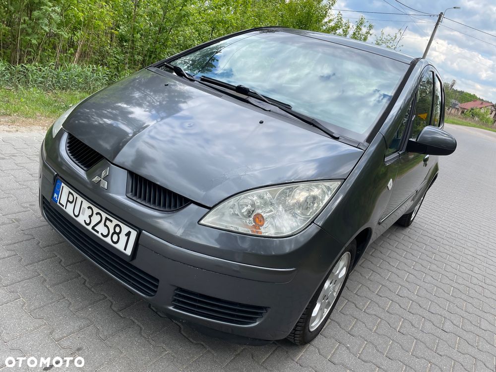 Mitsubishi Colt - 12
