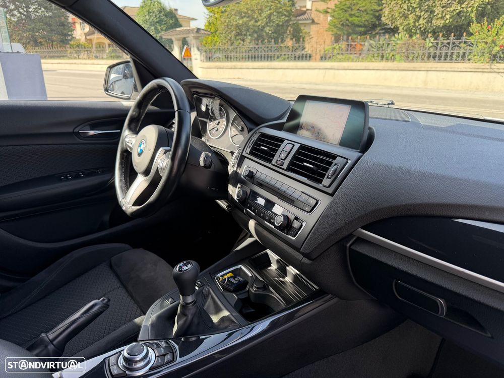 BMW 118 d Pack M - 40
