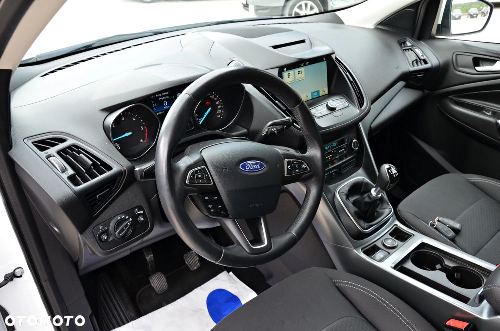 Ford Kuga 2.0 TDCi AWD Titanium - 30