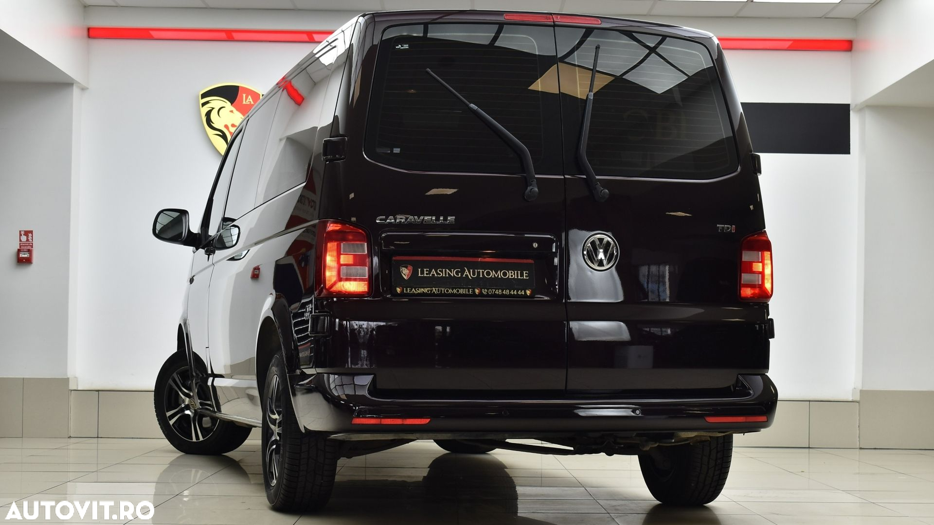 Volkswagen Caravelle T6 2.0 TDI LR Highline - 5