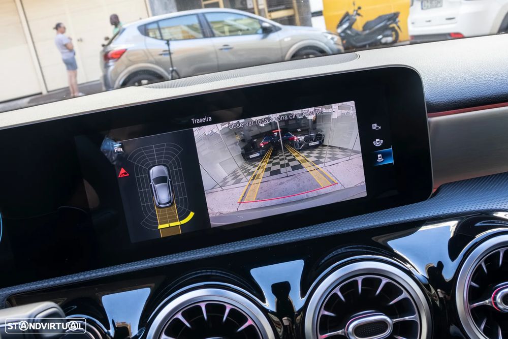 Mercedes-Benz A 45 AMG S 4Matic+ - 32
